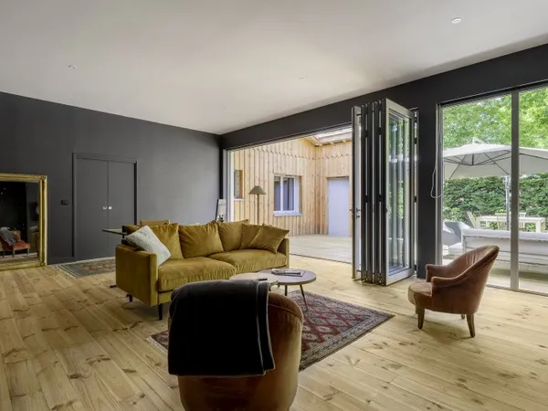 Maison 6 pièces 177 m²