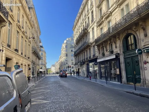 Restaurant 80 m² Paris
