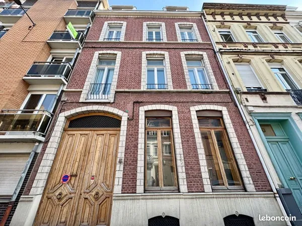 Maison 12 pièces 504 m²
