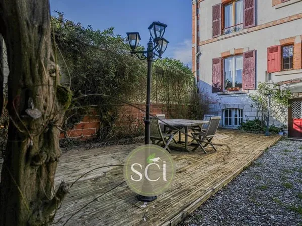 Maison 7 pièces 188 m²