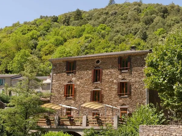 Maison 11 pièces 357 m²