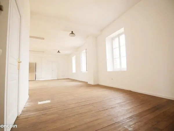 Appartement type loft de 140 m²