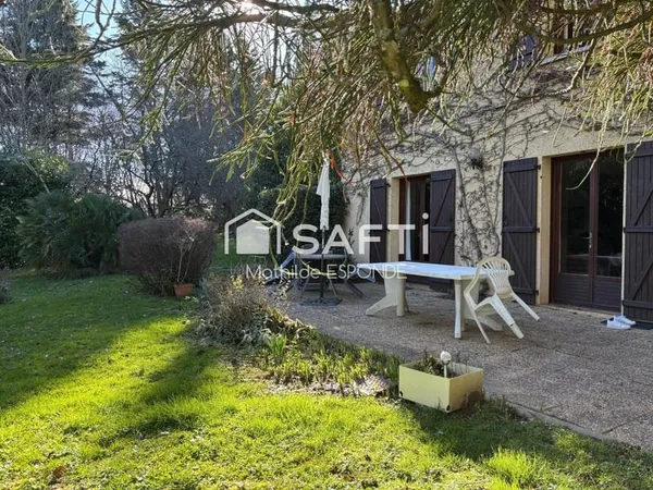 Maison familiale 5 chambres avec jardin