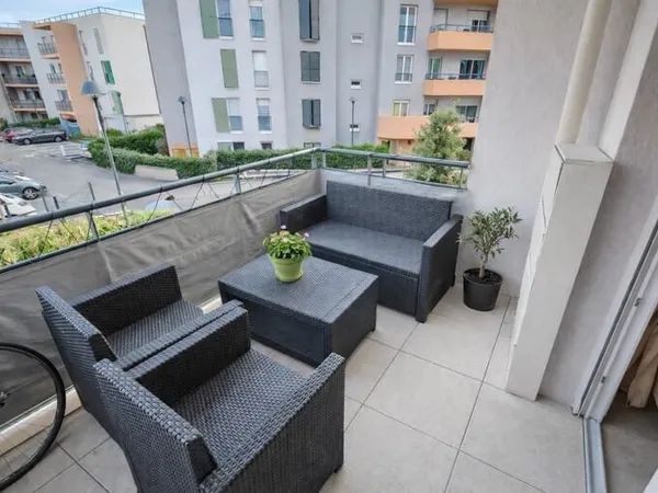 Appartement 2 pièces avec balcon à Fréjus vendu loué