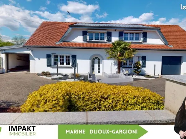 Propriété 6 pièces 151 m²