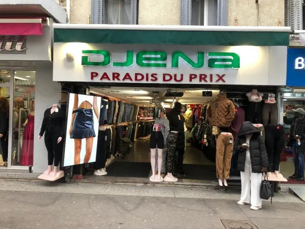 UN GRAND MAGASIN DE 186M2 A SAINT-DENIS - RUE PIETONNE -