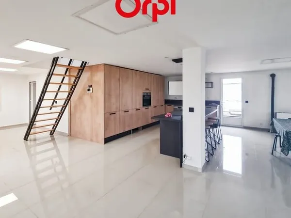 Maison 4 pièces 155 m²