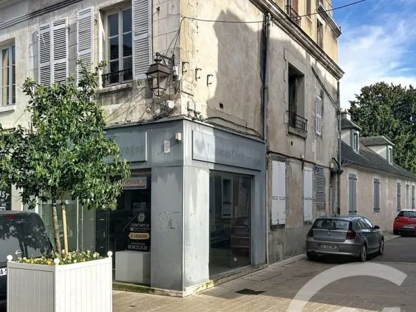 Immeuble de rapport 2 pièces 125 m²