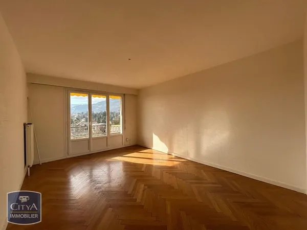 Appartement 3 pièces 74 m²