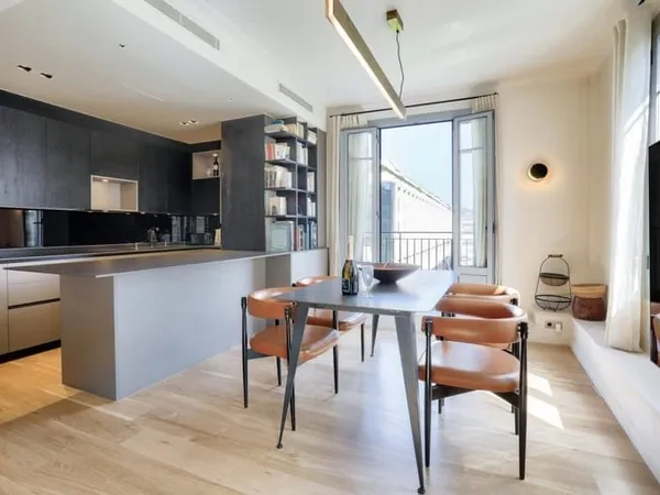 NICE - Carré d'or - Magnifique 4 pièces de 102 m² avec terrasses dans une résidence de caractère