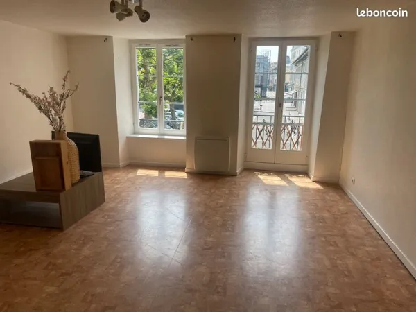 Vend appartement centre