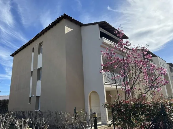 Appartement Traversant T3 77,38m2 - Résidence Standing