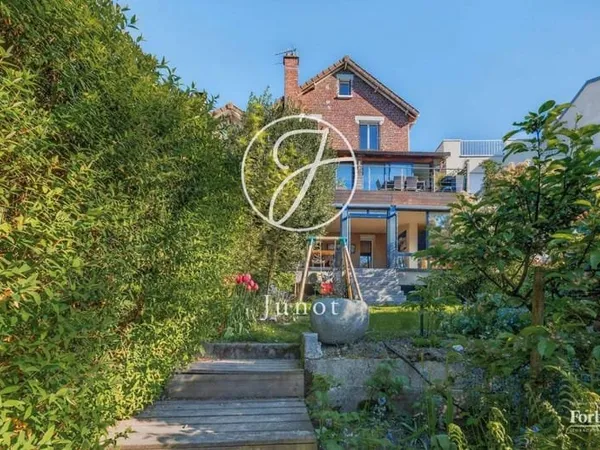 Maison 7 pièces 169 m²