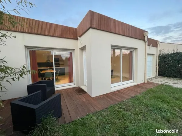 Maison d'architecte 120 m2 à louer saint sebastien sur loire