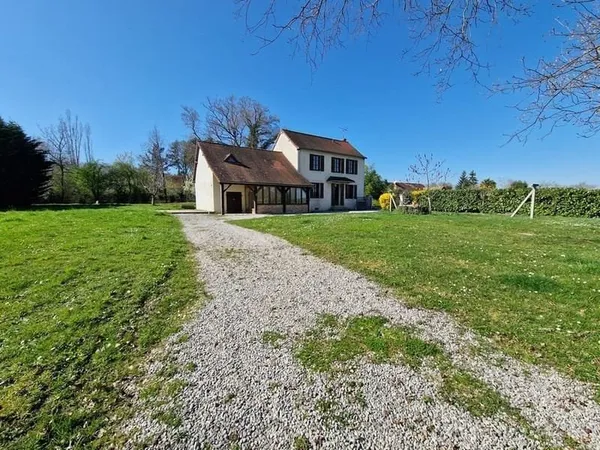La Maison dans la campagne et sans vis à vis