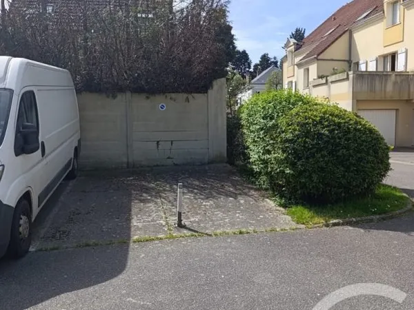 Parking 10 m²