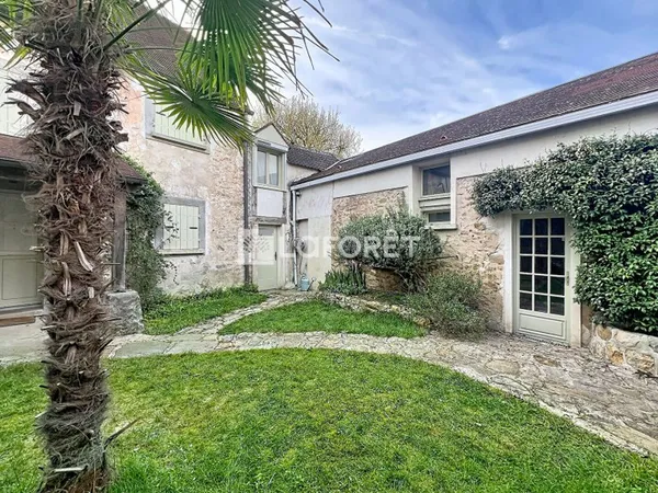 Maison 6 pièces 168 m²