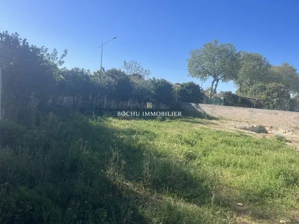 Terrain constructible 460 m²