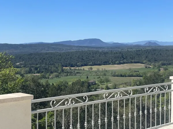 Volumineuse villa de 142 m² avec Vue panoramique