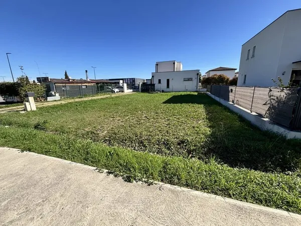 Terrain à bâtir