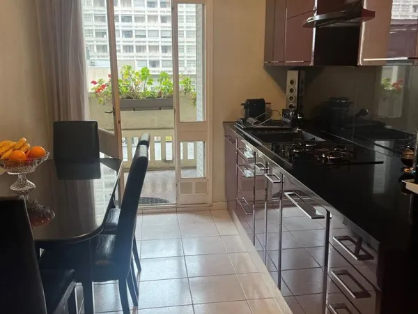 Bel appartement T4 de 83 m² meublé