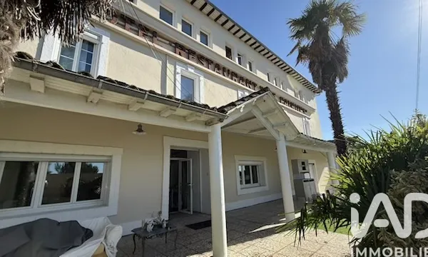 Local 1200 m²