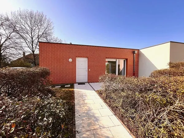 Metz Queuleu F2 avec jardin terrasse privative + parking