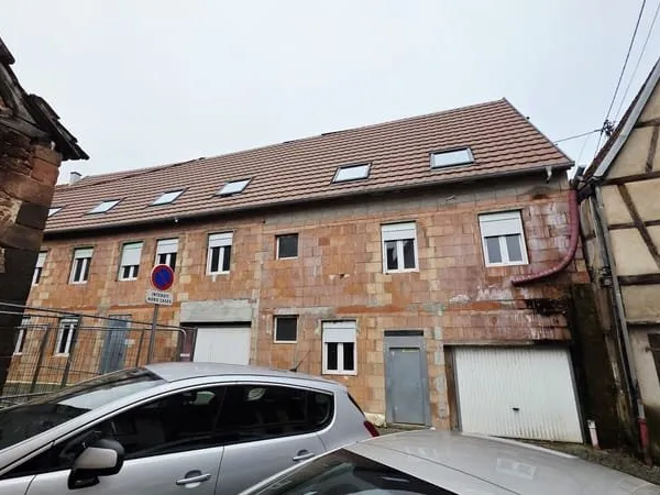INGWILLER HYPER CENTRE TRES BEL IMMEUBLE A FORT POTENTIEL PROPOS