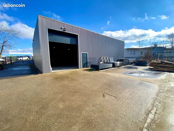 Local commercial 555 m² Sarreguemines