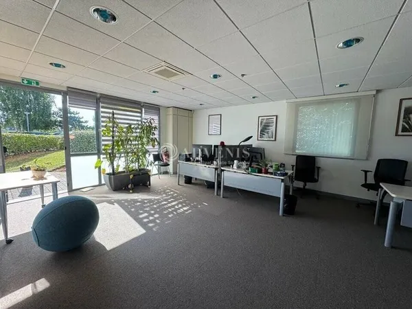 Bureaux 400 m²