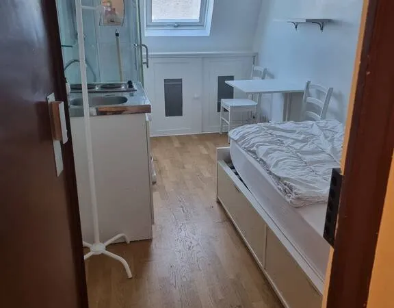 Studette 1 pièce 8 m²