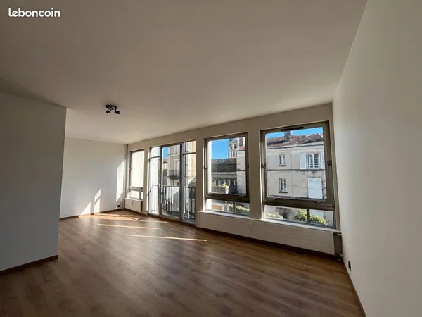Appartement 4 pièces 85 m²