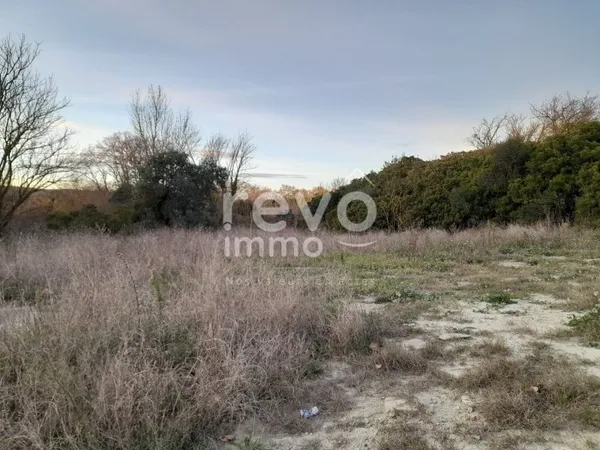 A vendre terrain constructible