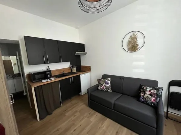 Studio 1 pièce 15 m²