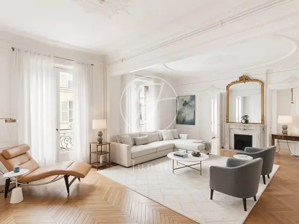 Paris 8e - MADELEINE - Appartement à vendre - 5 pièces - 157,15m² Carrez - 4 chambres - Balcon filan