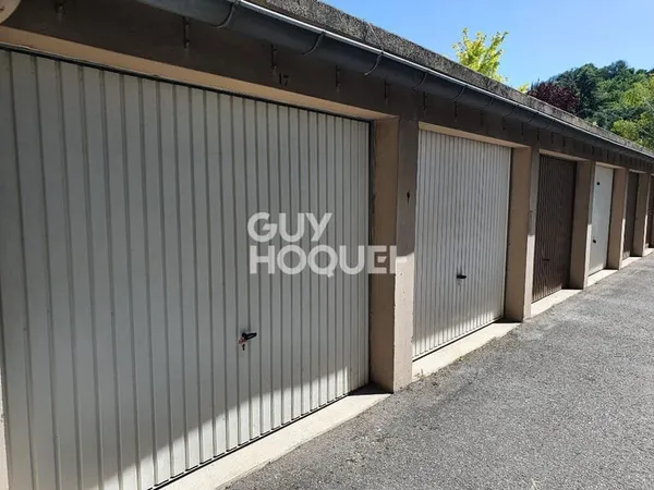 Stationnement Location Valence  15m² 70€