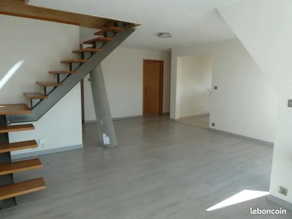 Duplex 4 pièces 111 m²