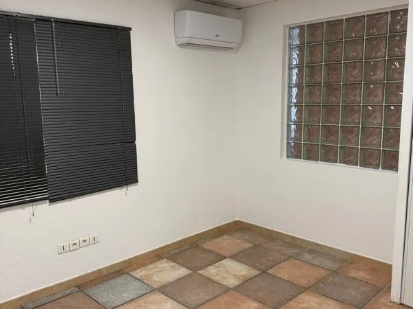 Location bureau