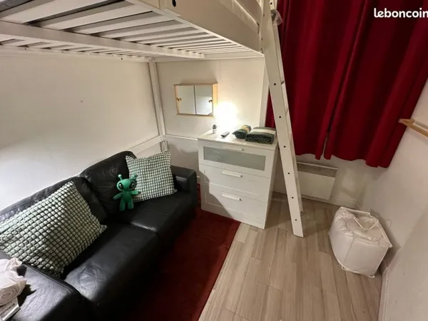 Spécial étudiants - Paris 17 TGI Pte Clichy - Appart 3 chambres - 700 par pers