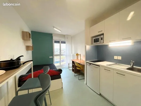 Studio 1 pièce 17 m²