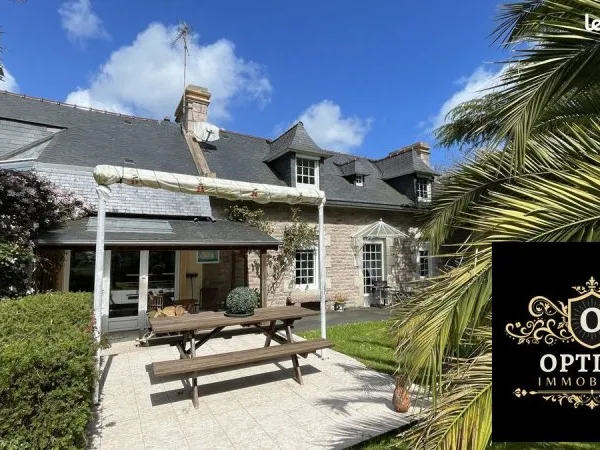 Propriété 7 pièces 160 m²