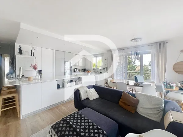 Appartement 5 pièces 100m² - balcon et terrasse avec vue dég...