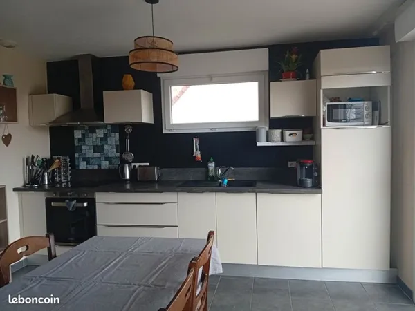 Pavillon 3 pièces 65 m²
