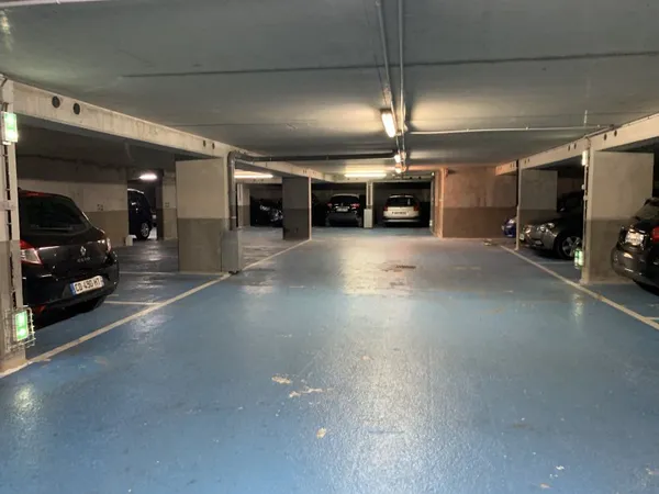 Loue parking
