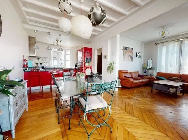 Maison 10 pièces 260 m²