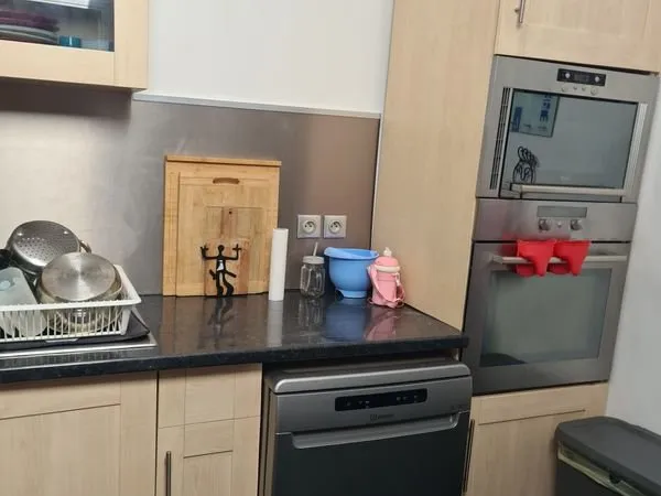 Maison très sympa recherche son 3 éme coloc