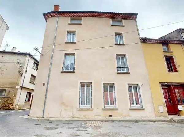 Maison 5 pièces 140 m²