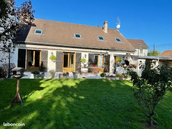 Maison 7 pièces 142 m²