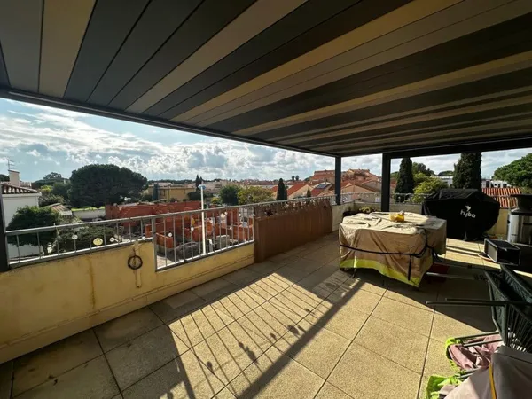 APPARTEMENT TYPE F3 - GRANDE TERRASSE - CANET-EN-ROUSSILLON