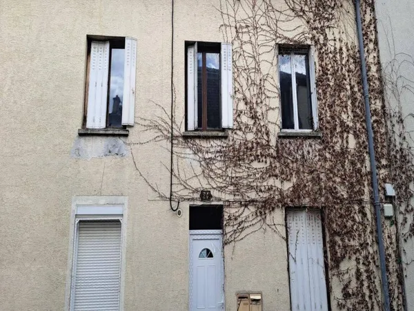 Maison 2 pièces 186 m²